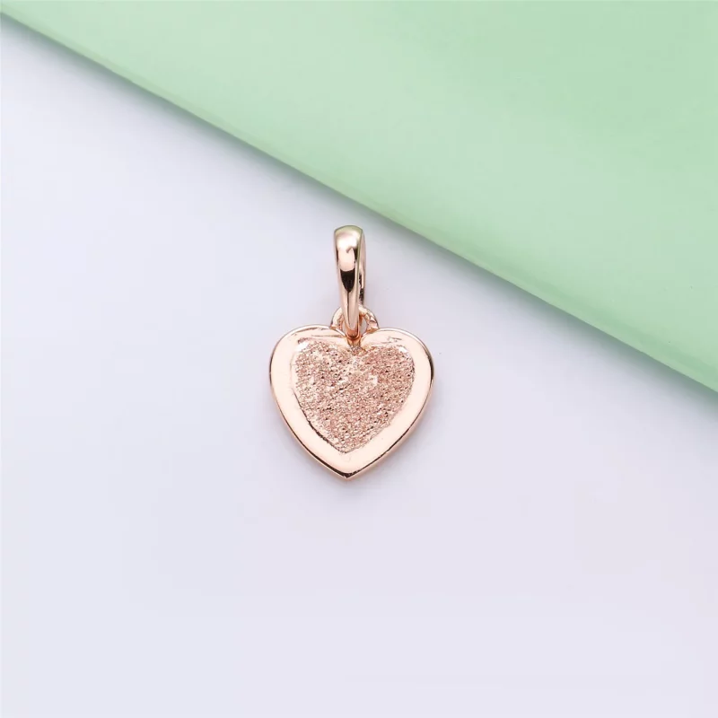 (afbeelding voor) Pandora Matte Brilliance Heart Hanger - 387926 - Bekijken 3