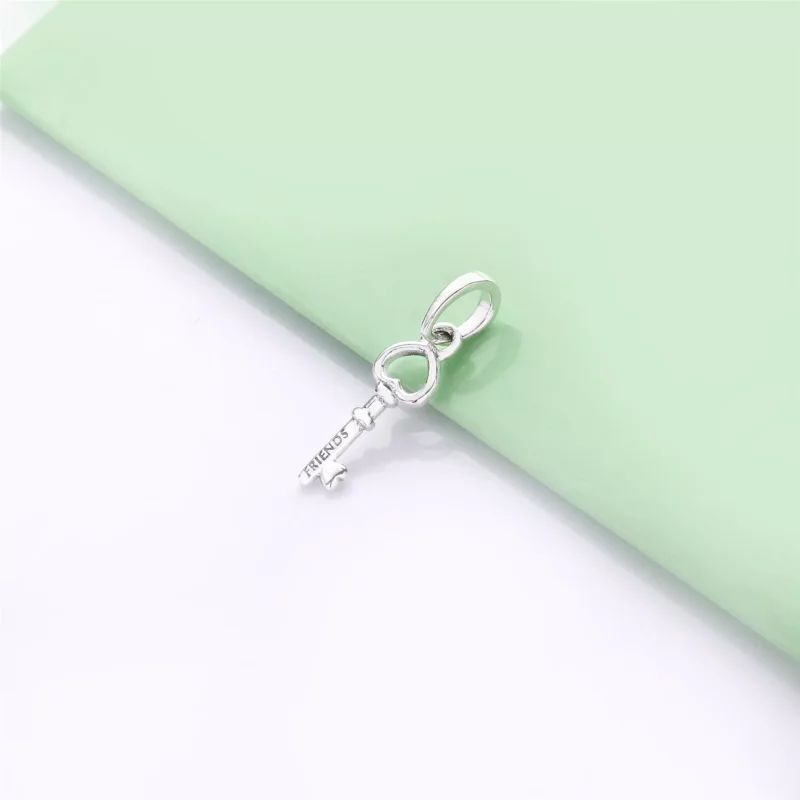 (afbeelding voor) Pandora Beste Vriendenhart & Sleutel Hanger 398130 - Bekijken 2
