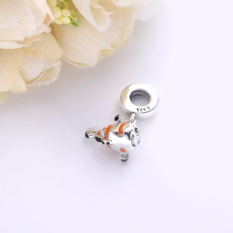 (afbeelding voor) PANDORA Disney Finding Nemo Hangende Bedel 798847C01 - Bekijken 3