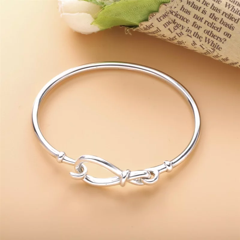 (afbeelding voor) PANDORA Infinity Knot Bangle 598893C00 - Bekijken 2