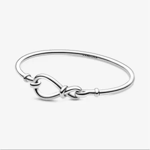 (afbeelding voor) PANDORA Infinity Knot Bangle 598893C00