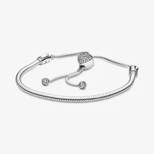 PANDORA Moments Pavé Hart Sluiting Slangenschakel Schuifarmband 598699C01 (afbeelding voor) PANDORA Moments Pavé Hart Sluiting Slangenschakel Schuifarmband 598699C01