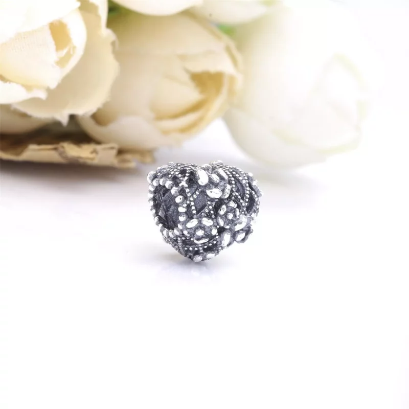 (afbeelding voor) PANDORA Opengewerkte Bloemen Hart Bedel Met Tekst 'Mummy' 798892C00 - Bekijken 4
