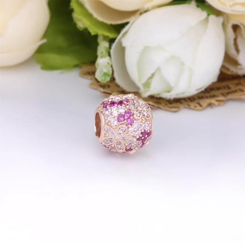 (afbeelding voor) PANDORA Roze Pavé Madeliefjes Bedel 788797C01 - Bekijken 2
