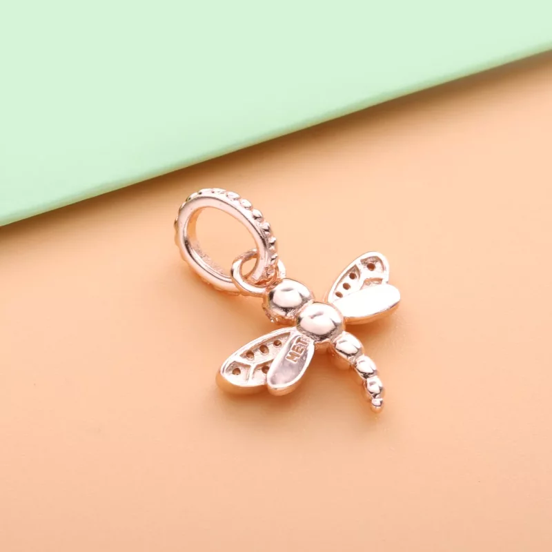 (afbeelding voor) PANDORA Sprankelende Libelle Hanger 388803C01 - Bekijken 4
