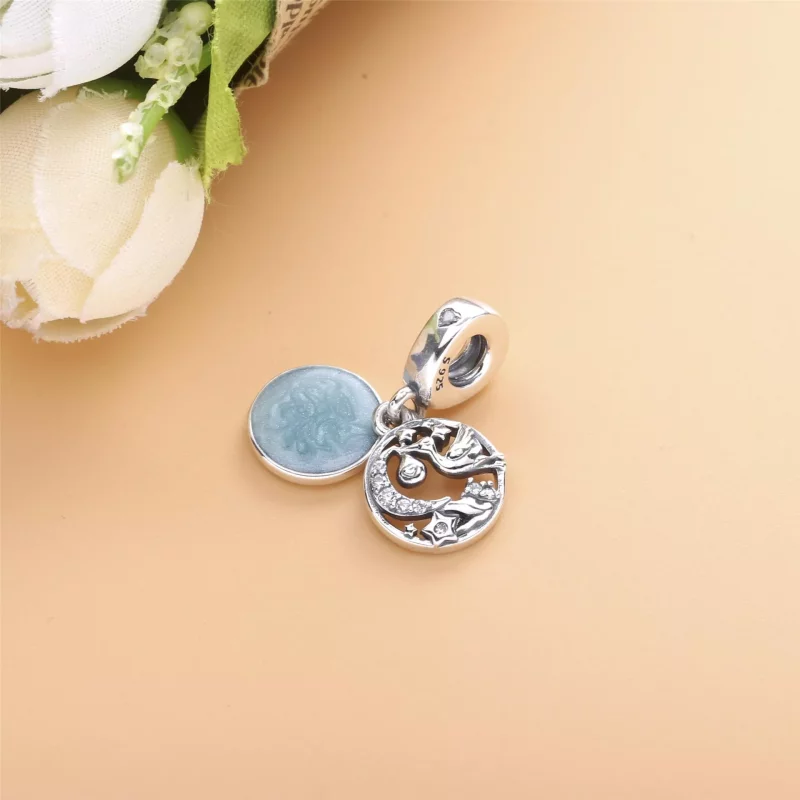 (afbeelding voor) PANDORA Stork & Twinkling Stars Hangende Bedel 798895C01 - Bekijken 3