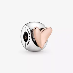(afbeelding voor) PANDORA Vrije Hand Hart Clip Bedel 788697C00