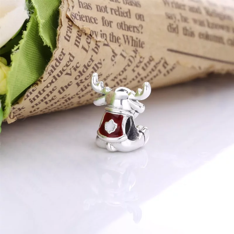 (afbeelding voor) PANDORA Canada Eland Esdoornblad Bedel - 798931C01 - Bekijken 4