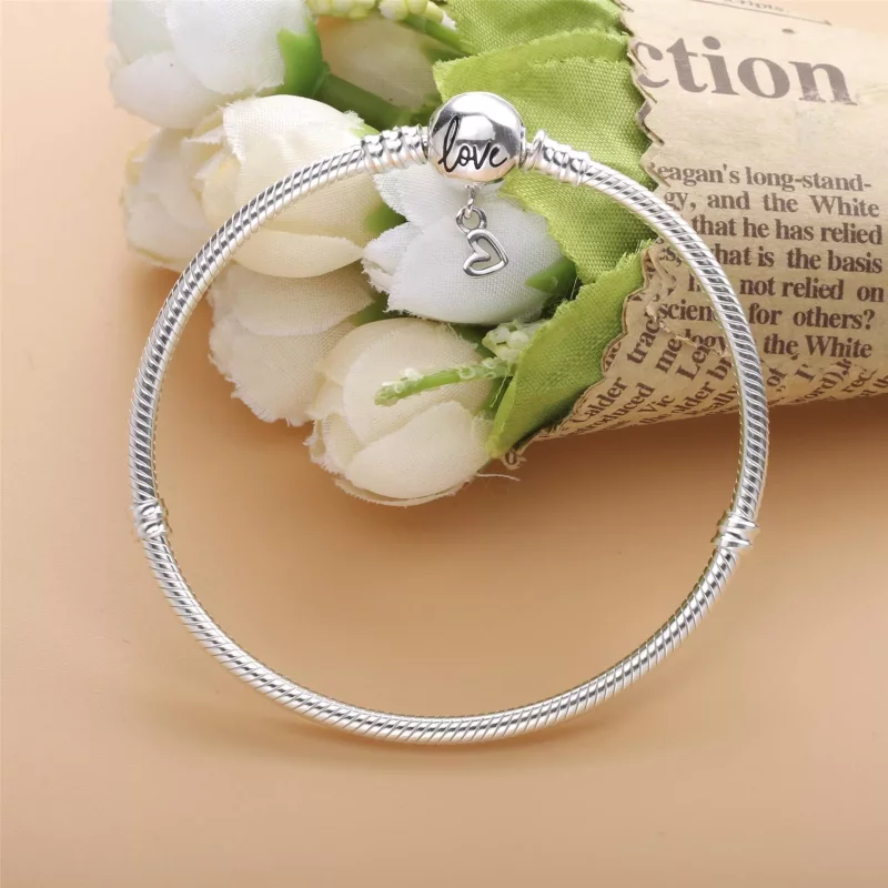(afbeelding voor) Pandora Moments Infinity Bangle Met Hartsluiting - 598891C00 - Bekijken 2