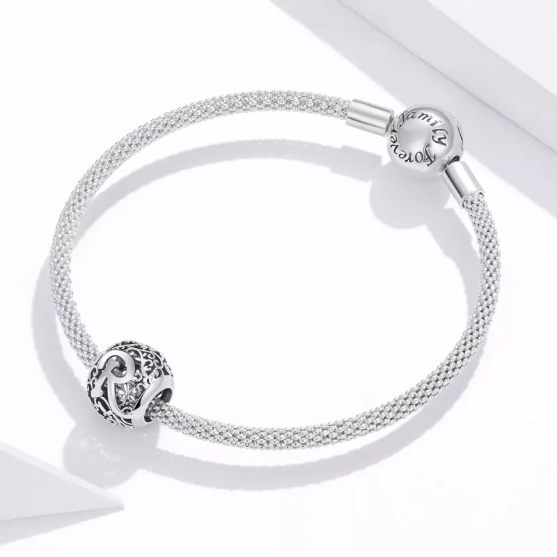 (afbeelding voor) Pandora Style Opengewerkte bloemenletter R Bedel - SCC1444-R - Bekijken 3