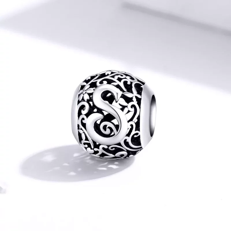 (afbeelding voor) Pandora Style Opengewerkte bloemenletter S Bedel - SCC1444-S - Bekijken 2