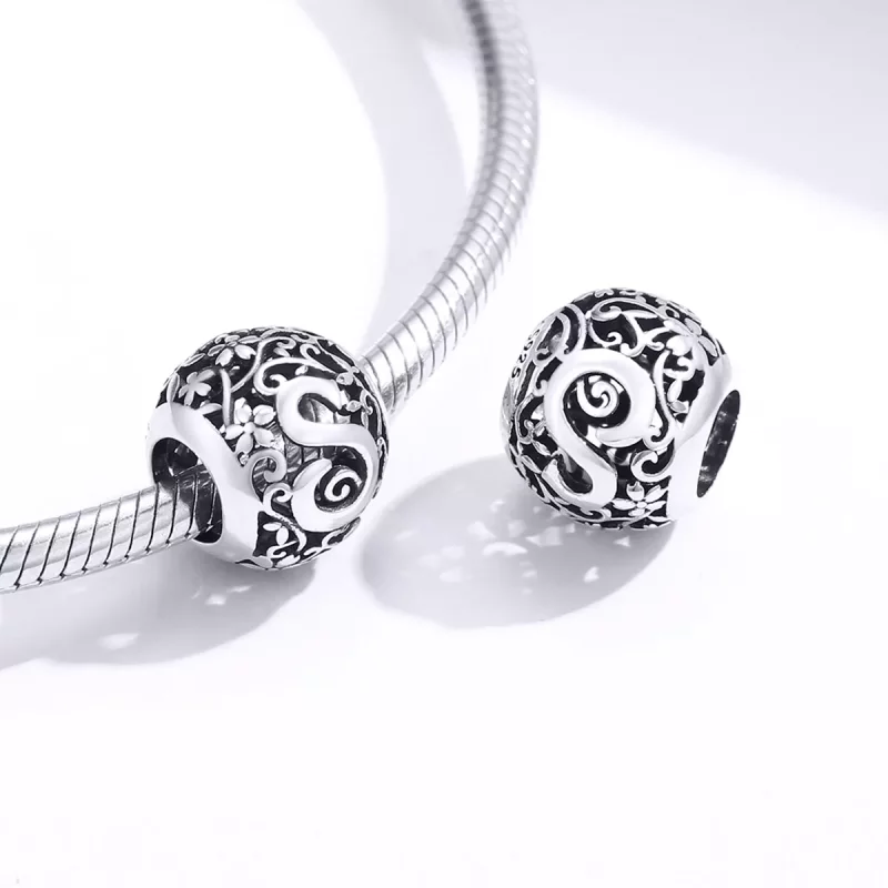 (afbeelding voor) Pandora Style Opengewerkte bloemenletter S Bedel - SCC1444-S - Bekijken 4