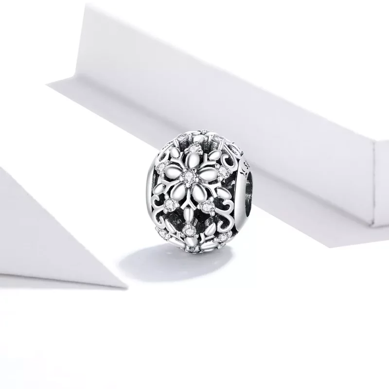 (afbeelding voor) Pandora Style Opengewerkte Sneeuwvlokken Charm Bedel - SCC1651 - Bekijken 2