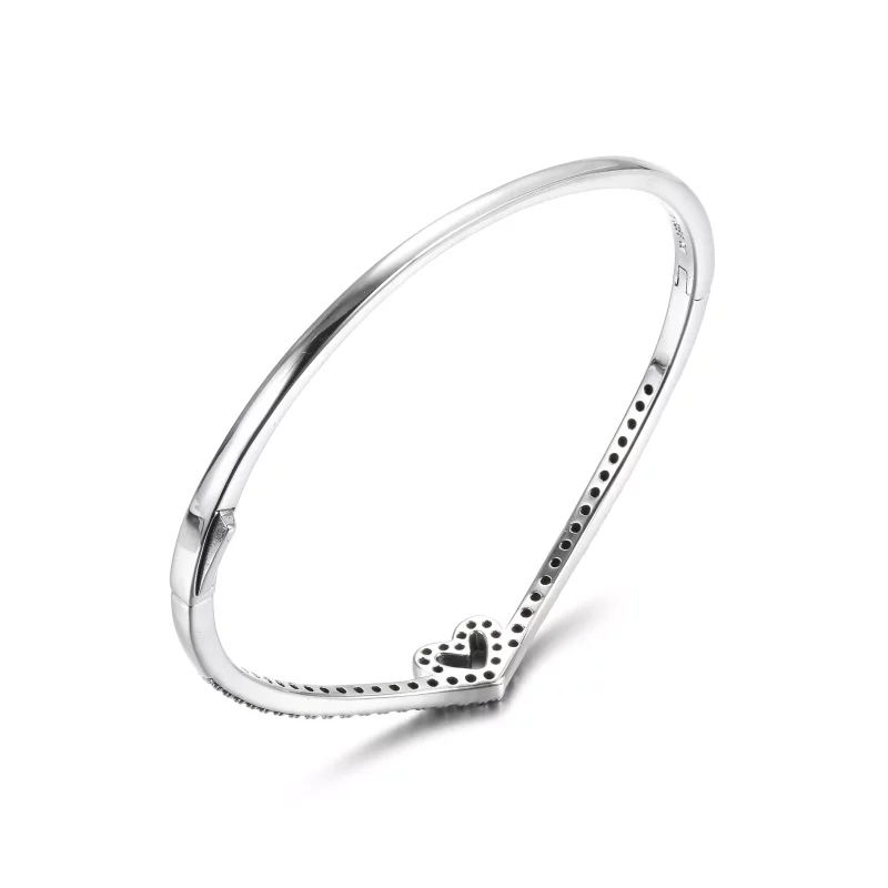 (afbeelding voor) PANDORA Sparkling Wishbone Heart Bangle - 599297C01 - Bekijken 4
