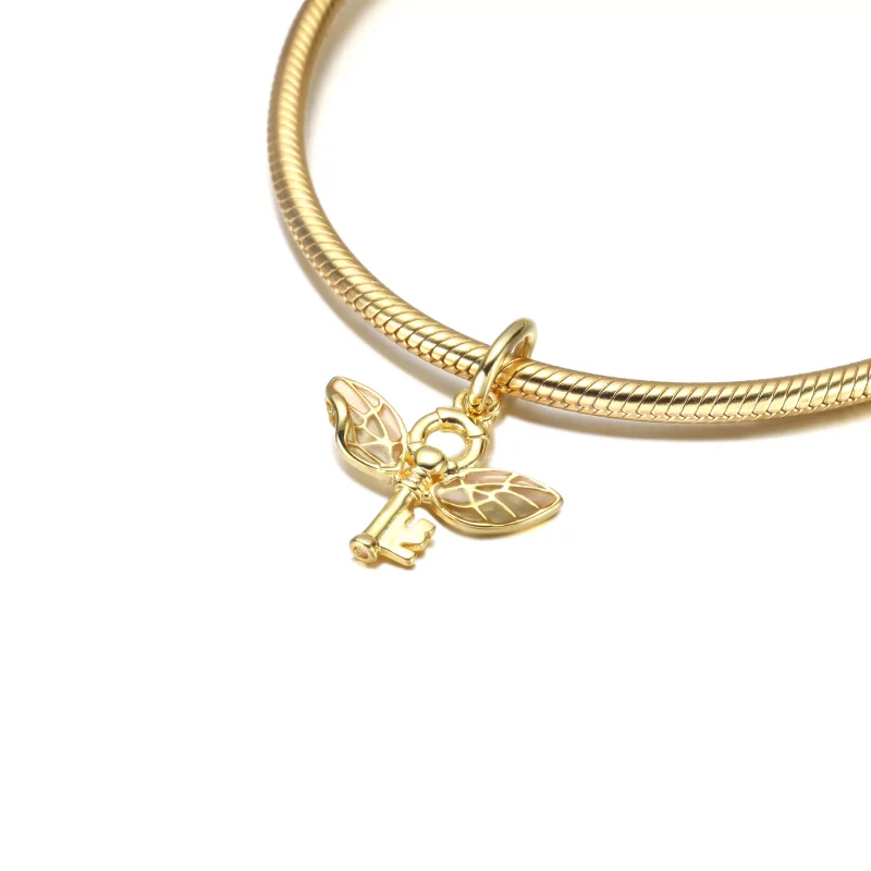 (afbeelding voor) PANDORA Harry Potter, Gevleugelde Sleutel Hanger - 360034C01 - Bekijken 5