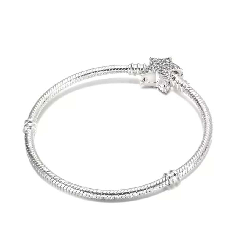 (afbeelding voor) Pandora Moments Snake Chain Armband met Asymmetrische Ster Sluiting - 599639C01 - Bekijken 2