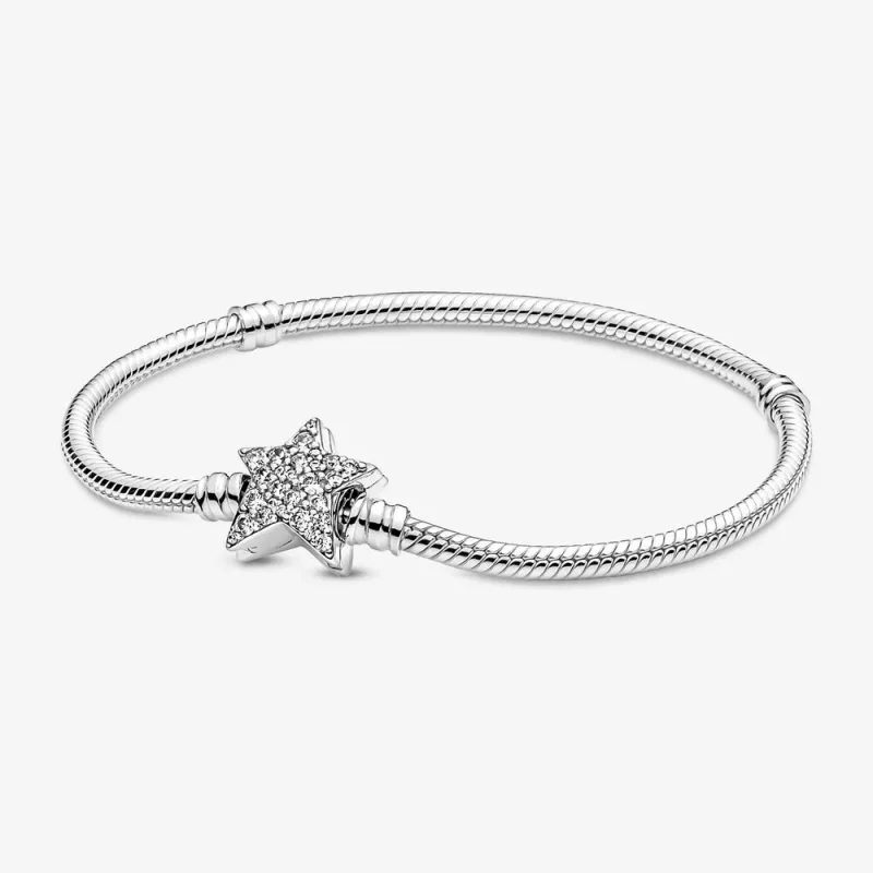 (afbeelding voor) Pandora Moments Snake Chain Armband met Asymmetrische Ster Sluiting - 599639C01