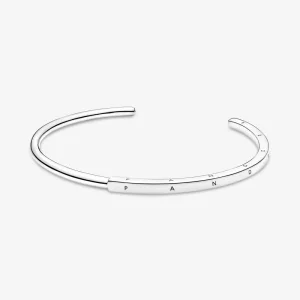 Pandora Signature I-D Open Bangle - 599493C00 (afbeelding voor) Pandora Signature I-D Open Bangle - 599493C00