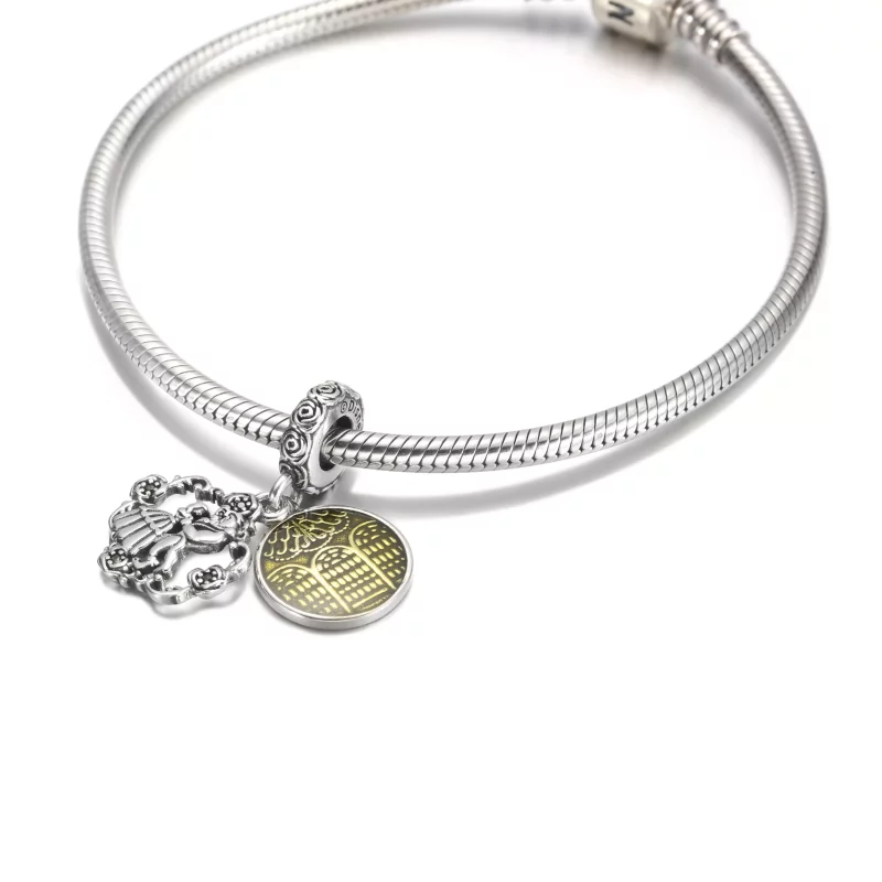 (afbeelding voor) PANDORA Disney Dansende Belle en het Beest Hangende Bedel - 799014C01 - Bekijken 5