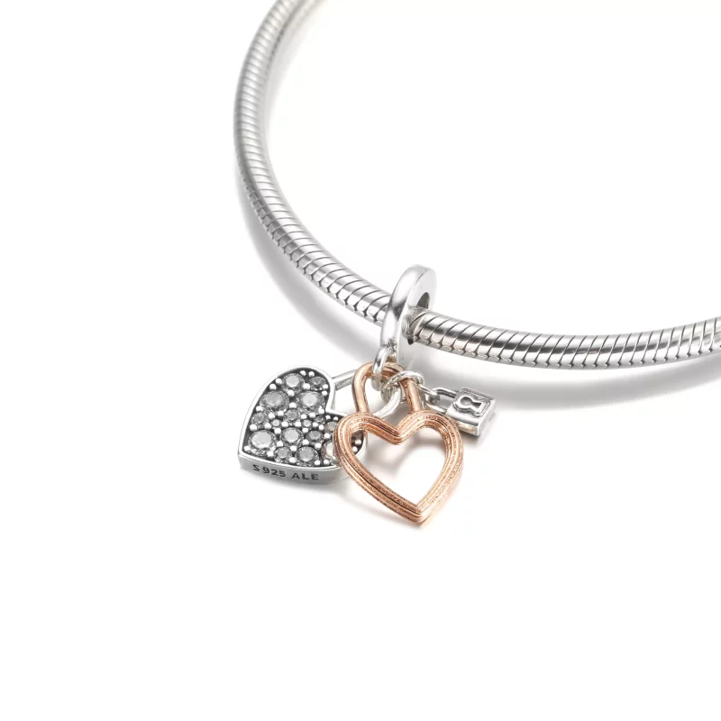 (afbeelding voor) PANDORA Hart Hangslot Dubbele Hangende Bedel - 780087C01 - Bekijken 5
