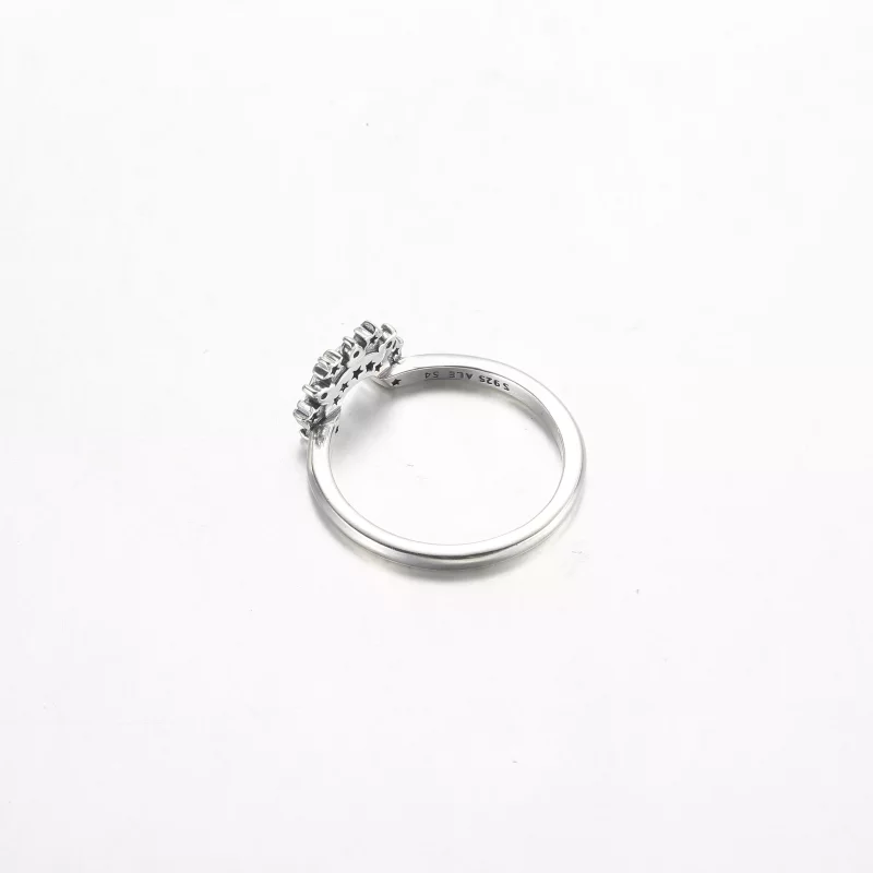 (afbeelding voor) Pandora Celestial Blue Sparkling Moon Ring - 192675C01 - Bekijken 4