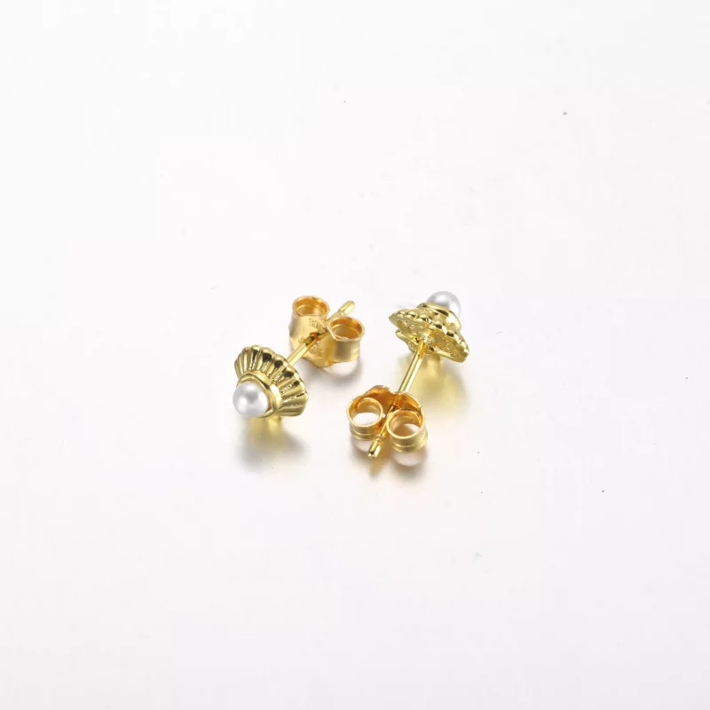 (afbeelding voor) Pandora Disney De Kleine Zeemeermin Zeeschelp Stud Oorbellen - 262686C01 - Bekijken 3