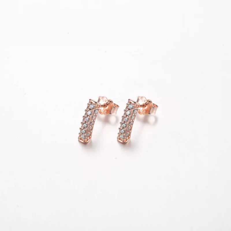 (afbeelding voor) Pandora Timeless Pavé Enkelrijige Balk Oorstekers - 262626C01 - Bekijken 2