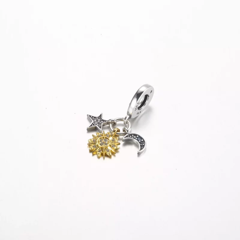 (afbeelding voor) Pandora Twee-Tinten Hemels Triple Dangle Bedel - 762676C01 - Bekijken 2