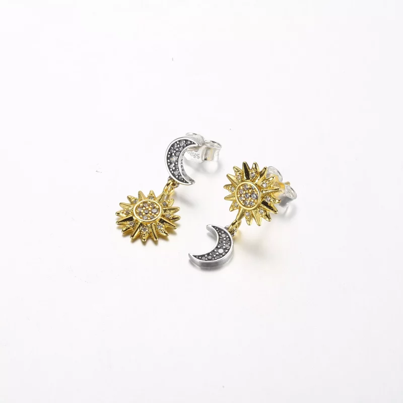 (afbeelding voor) Pandora Twee-Tone Omgekeerde Zon & Maan Stud Oorbellen - 262442C01 - Bekijken 2