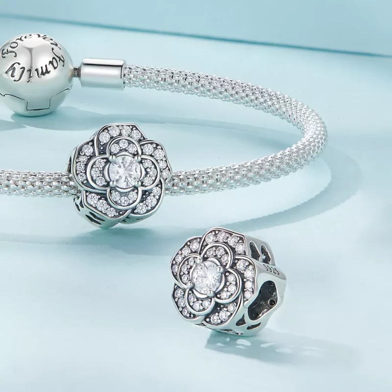 (afbeelding voor) Pandora Stijl Camellia Bedel - SCC2493 - Bekijken 4