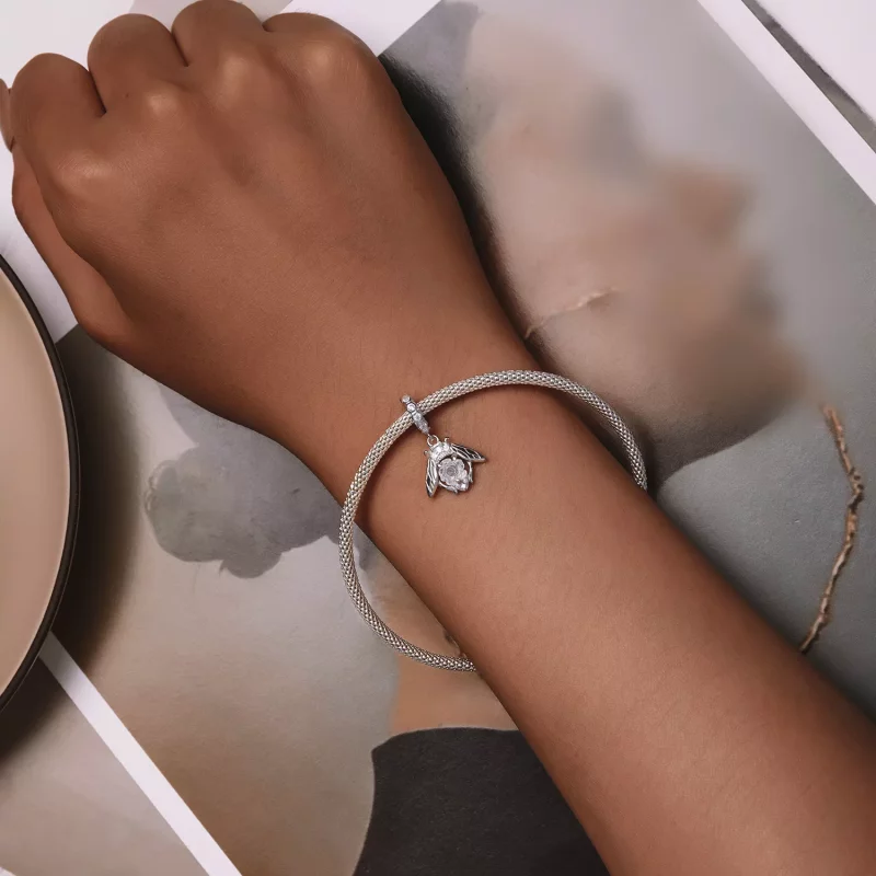 (afbeelding voor) Pandora Stijl Lichtgevoelige Bij Roos Hanger - SCC2598 - Bekijken 7