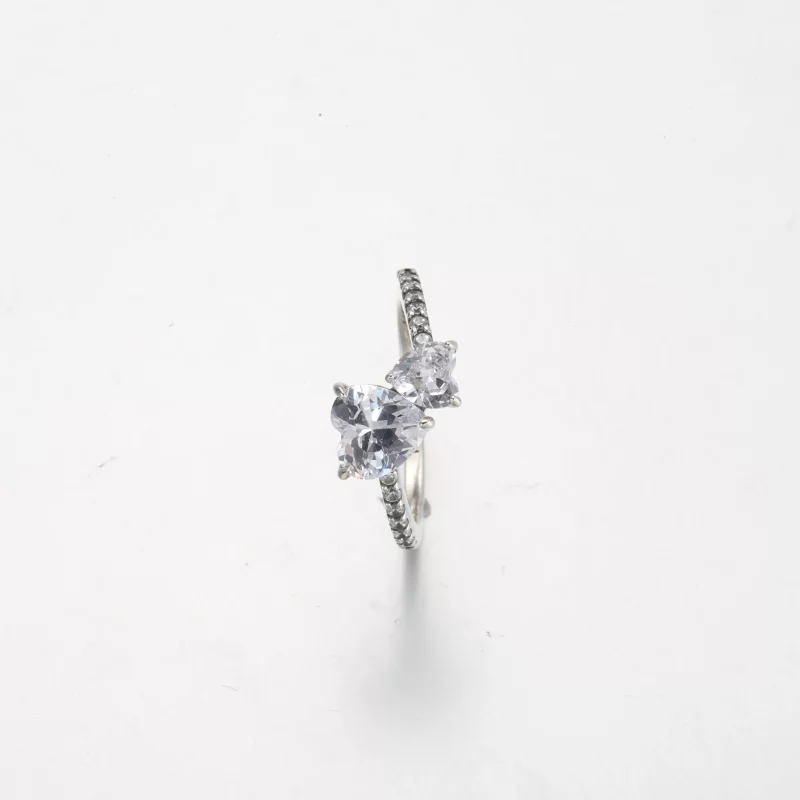 (afbeelding voor) Pandora Glinsterend Dubbelhart Ring - 191198C01 - Bekijken 4