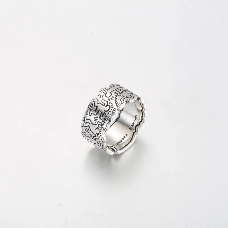 (afbeelding voor) Keith Haring™ x Pandora Lijnkunst Liefde & Mensen Brede Ring - 192222C01 - Bekijken 3