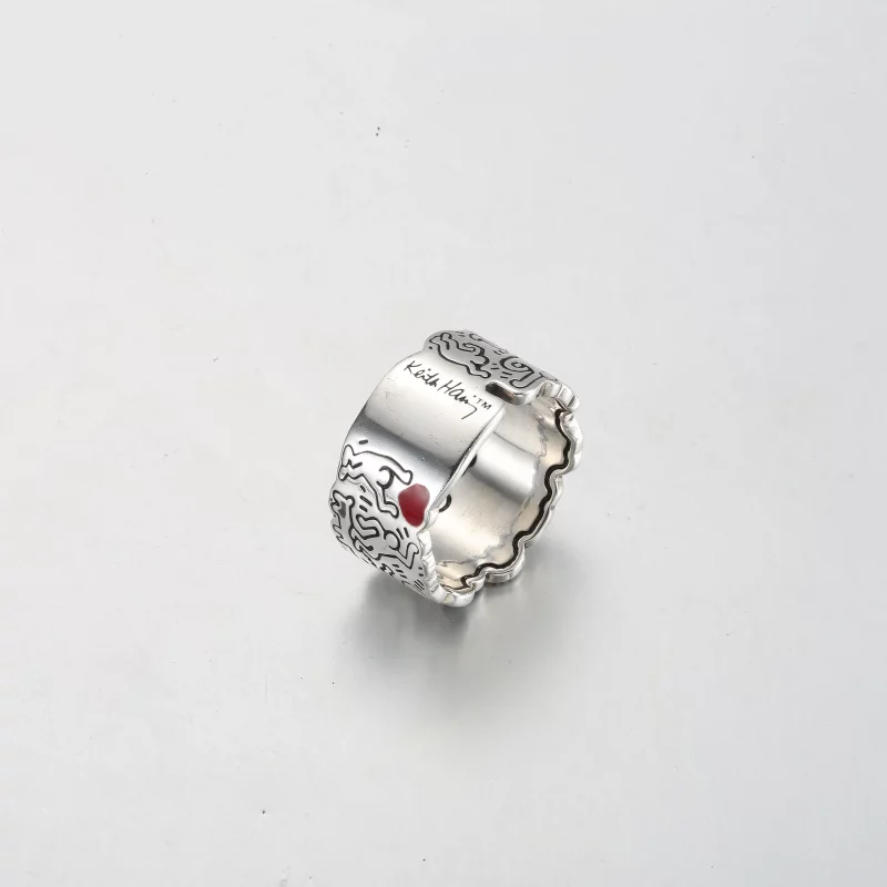 (afbeelding voor) Keith Haring™ x Pandora Lijnkunst Liefde & Mensen Brede Ring - 192222C01 - Bekijken 4