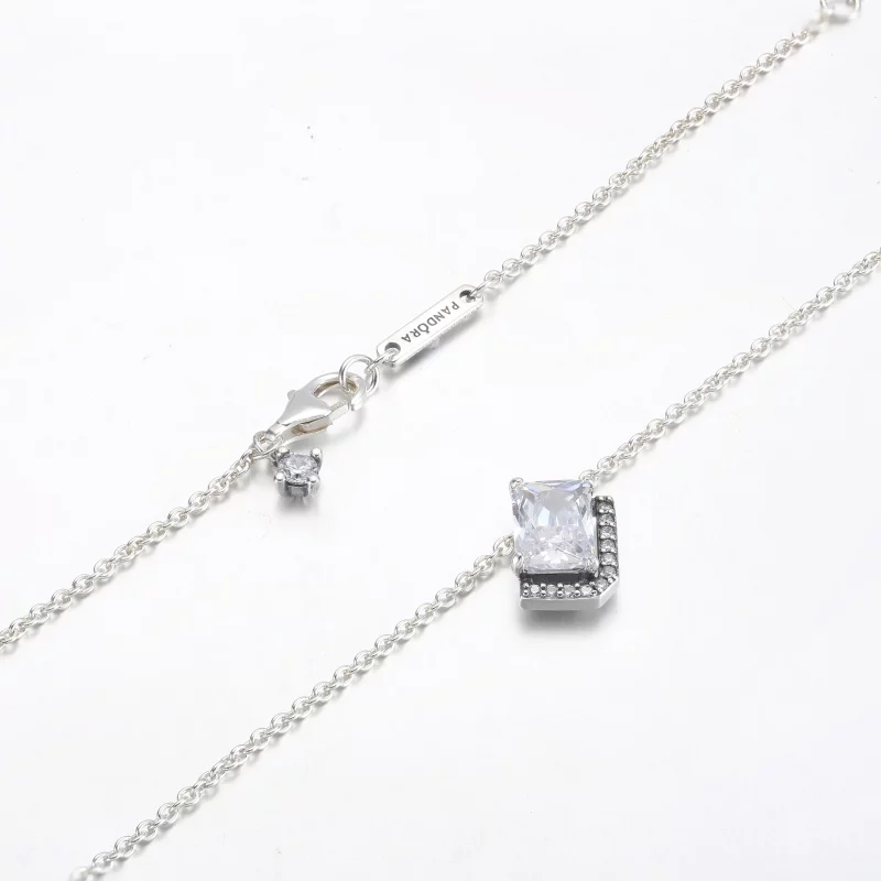 (afbeelding voor) Pandora Rechthoekige Sparkling Halo Collier Ketting - 392388C01 - Bekijken 5