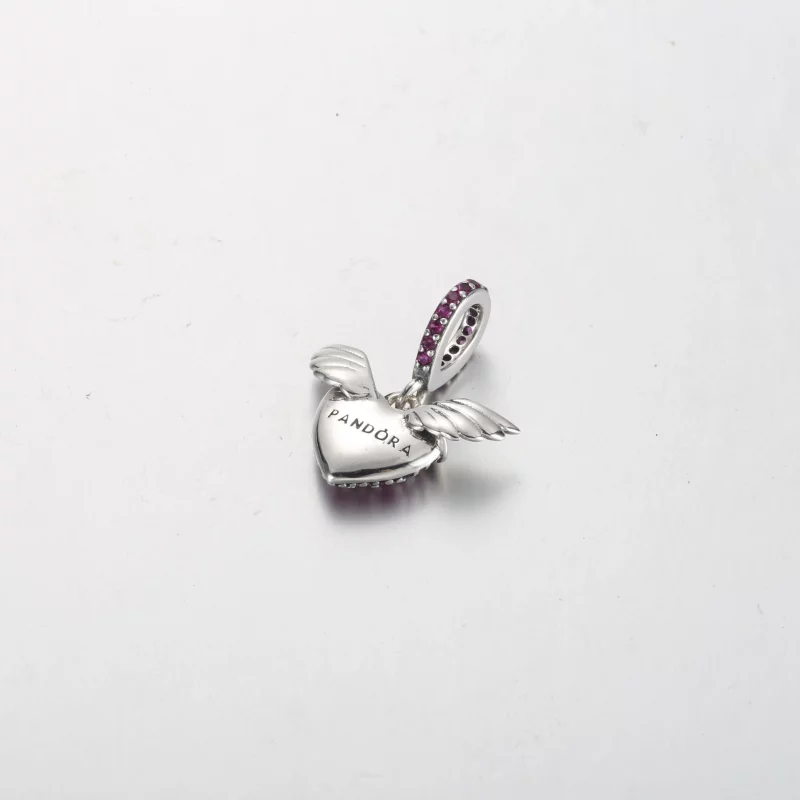 (afbeelding voor) Pandora Pavé Hart en Engelenvleugels Ketting - 398505C01 - Bekijken 3