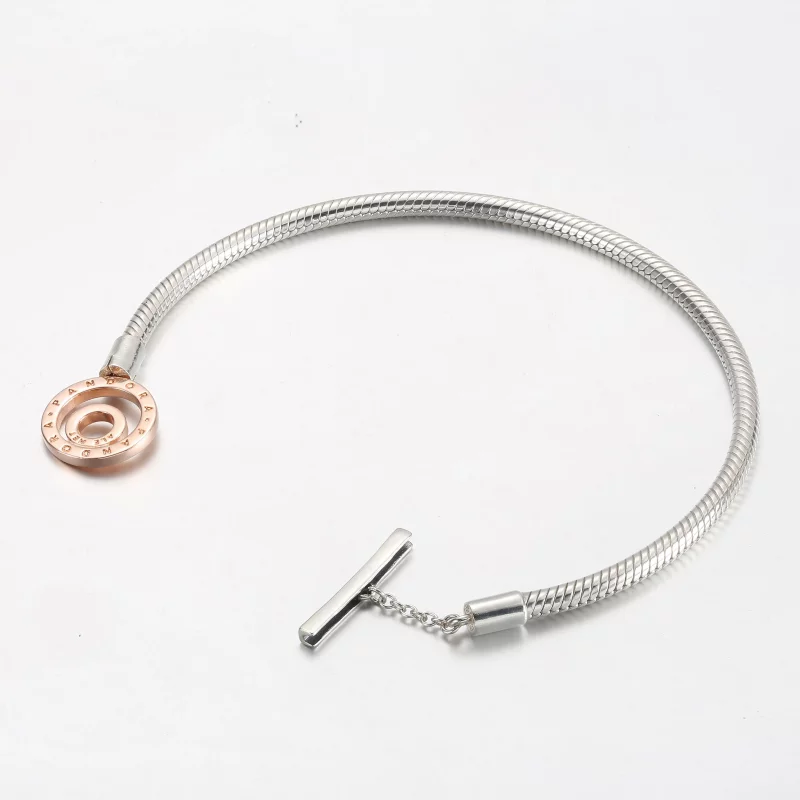 (afbeelding voor) Pandora Moments Twee-tinten Logo T-balk Slangenketting Armband - 582309C00 - Bekijken 3