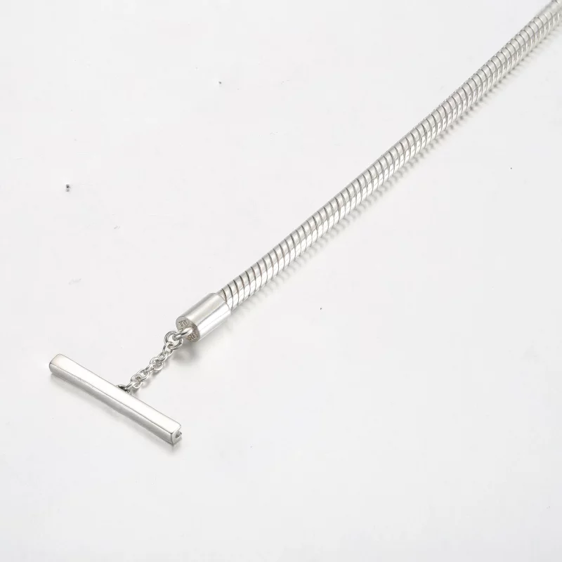 (afbeelding voor) Pandora Moments Twee-tinten Logo T-balk Slangenketting Armband - 582309C00 - Bekijken 5