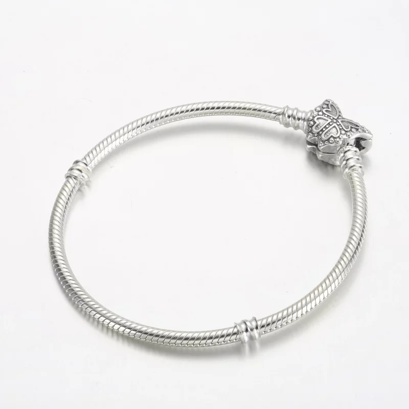 (afbeelding voor) Pandora Moments Vlindersluiting Slangenkettinkje Armband - 590782C01 - Bekijken 2