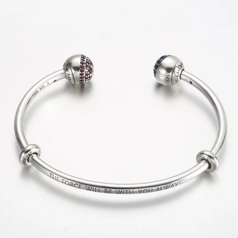 (afbeelding voor) Pandora Moments Star Wars™ Licht & Duistere Kant Logo Open Armband - 591139C01 - Bekijken 3