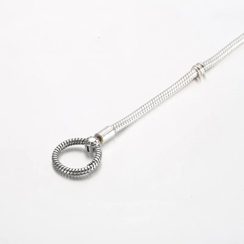(afbeelding voor) Pandora Moments O-sluiting Slangenketting Armband - 592242C00 - Bekijken 4