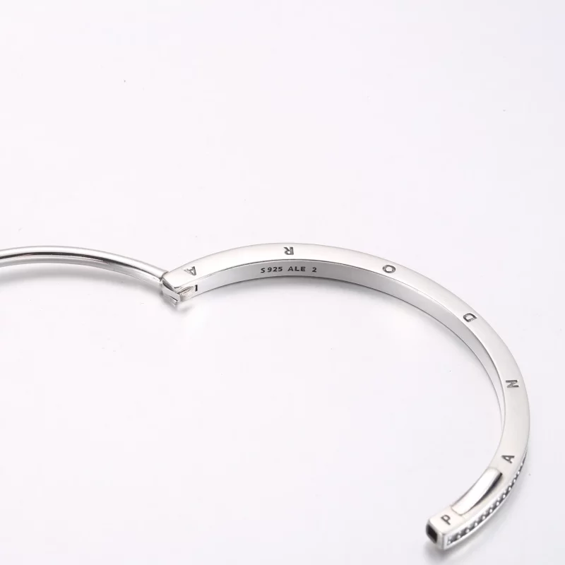 (afbeelding voor) Pandora Signature I-D Pavé Armband - 592313C01 - Bekijken 4