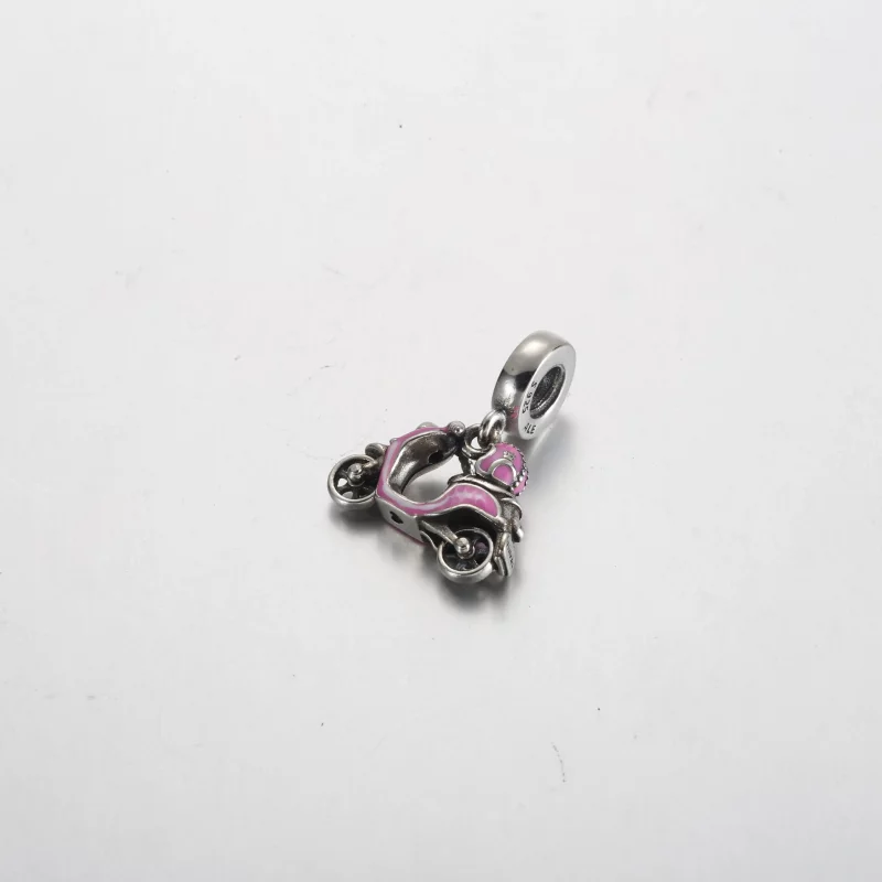 (afbeelding voor) Pandora Roze Scooter Hangertje - 791057C01 - Bekijken 2