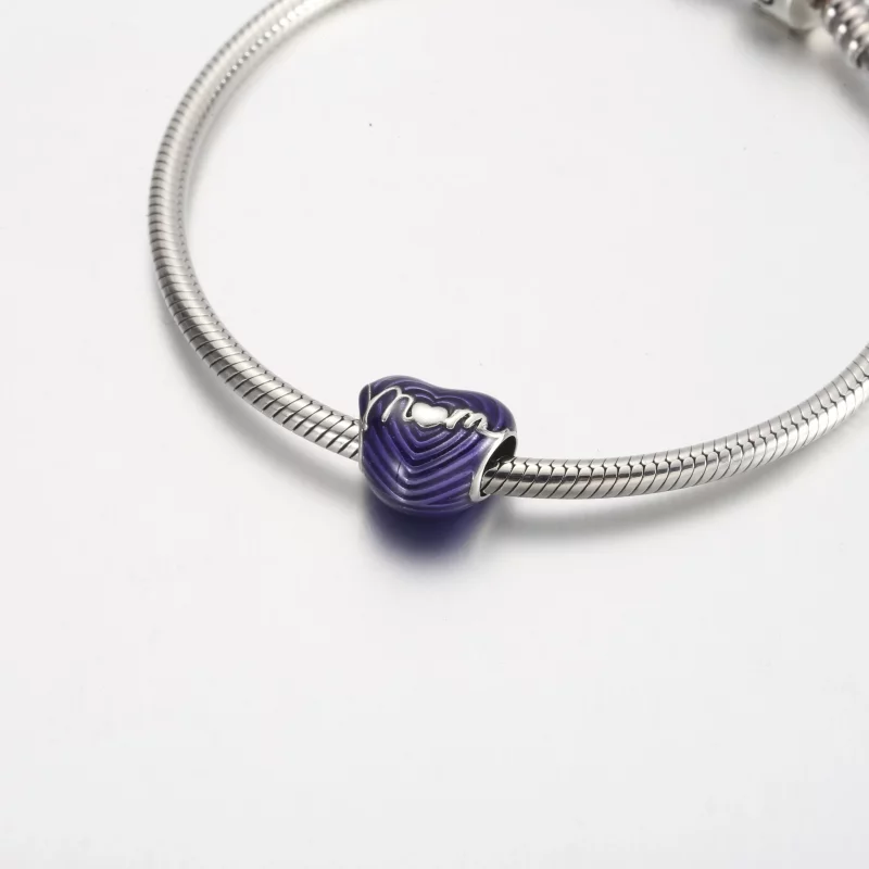 (afbeelding voor) Pandora Stralende Liefde Mama Hart Charm - 791160C01 - Bekijken 4