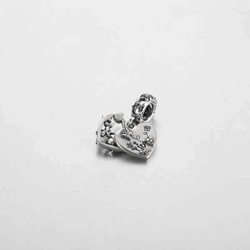 (afbeelding voor) Pandora Disney Winnie de Poeh & Biggetje Dubbele Hangende Charm - 792214C01 - Bekijken 3