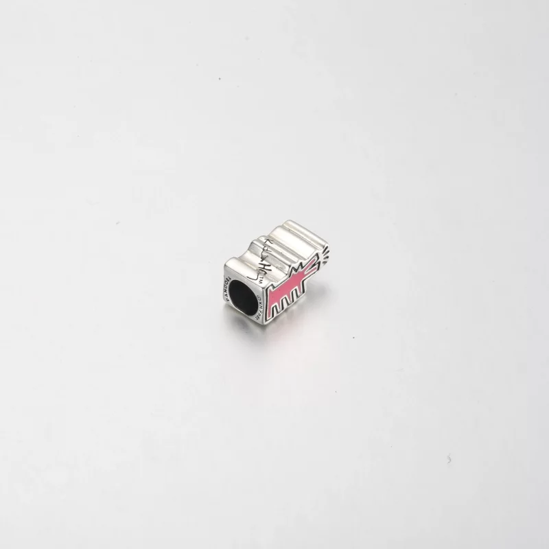 (afbeelding voor) Keith Haring™ x Pandora Blaffende Hond Charm - 792218C01 - Bekijken 4