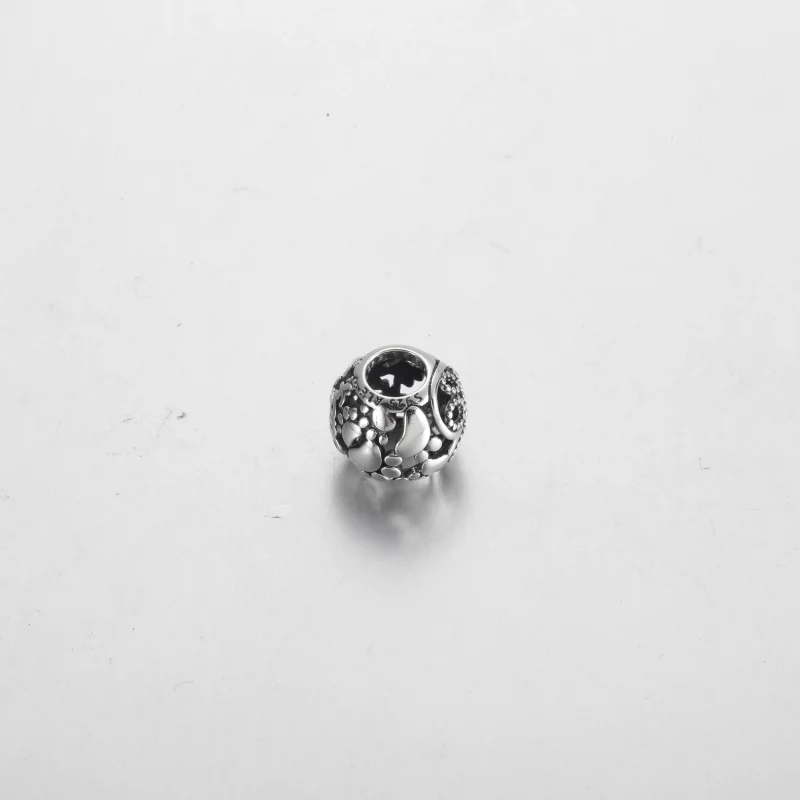 (afbeelding voor) Pandora Bontbaby Hartjes & Pootafdrukken Charm - 792248C00 - Bekijken 4