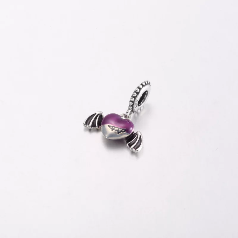 (afbeelding voor) Pandora Vampire Winged Heart Dangle Charm - 792290C01 - Bekijken 2