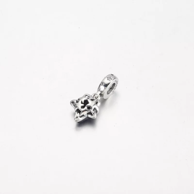 (afbeelding voor) Pandora Celestial Galaxy Star Murano Hangende Charm - 792368C01 - Bekijken 3