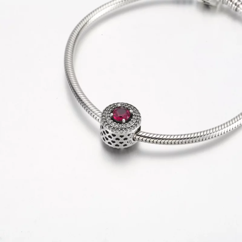 (afbeelding voor) Pandora Red Sparkling Levelled Round Charm - 792418c01 - Bekijken 5